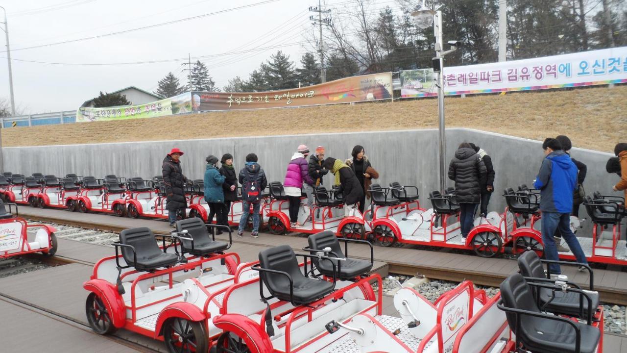 Forest Of Color Pension ฮองชอน ภายนอก รูปภาพ
