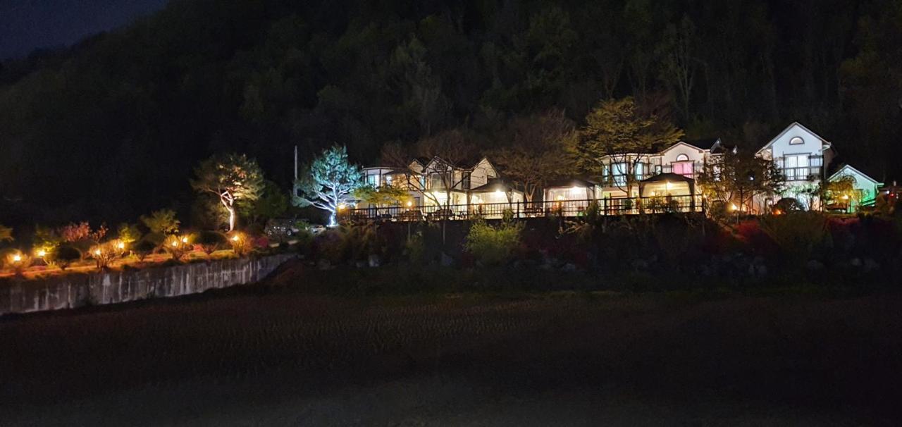 Forest Of Color Pension ฮองชอน ภายนอก รูปภาพ